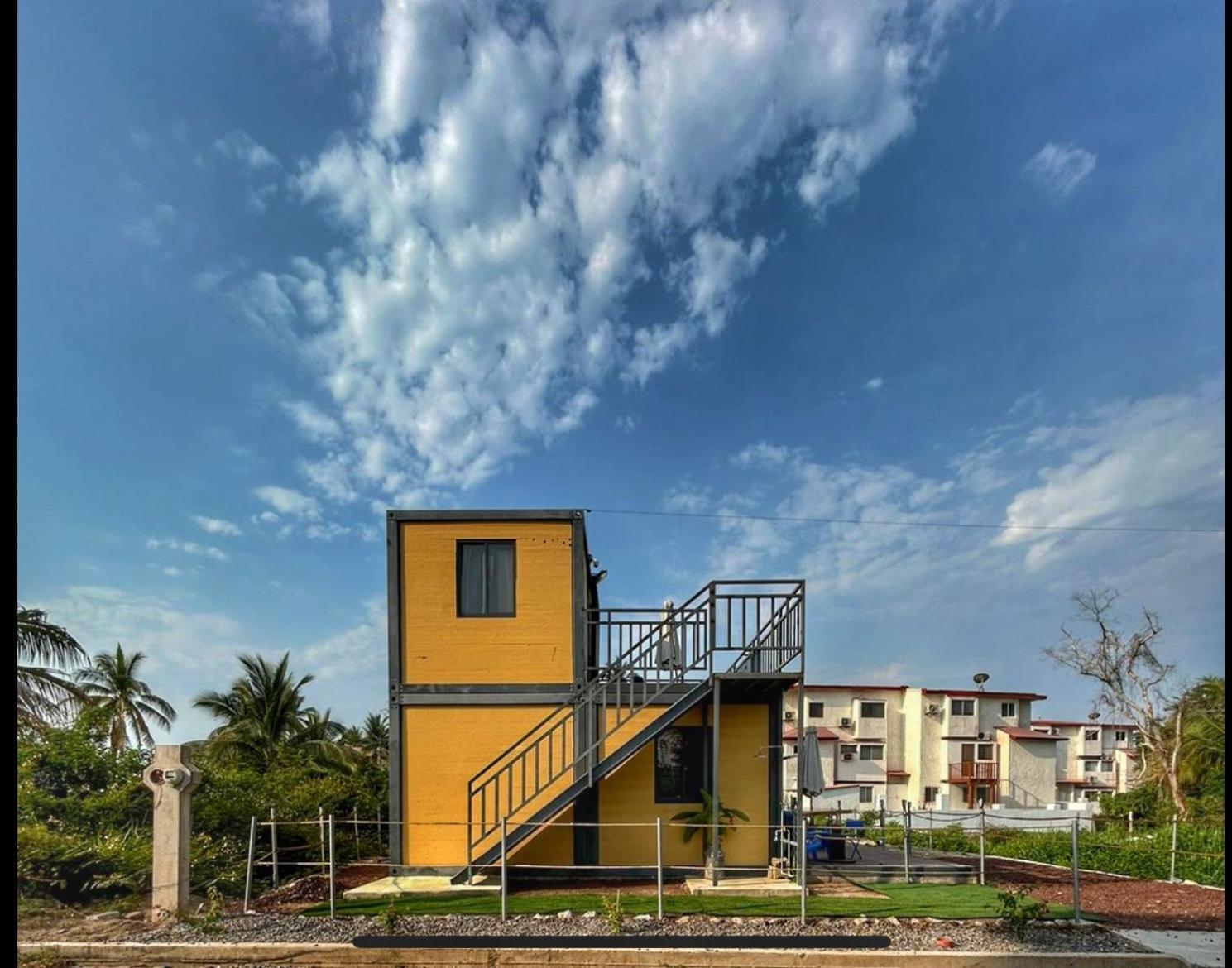Yellow House 6 Minutos De Playa Barra de Navidad Zimmer foto